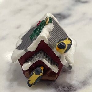Vtg Hallmark Keepsake Miniature Ornament 1999 Welcome Friends Finch Bird House